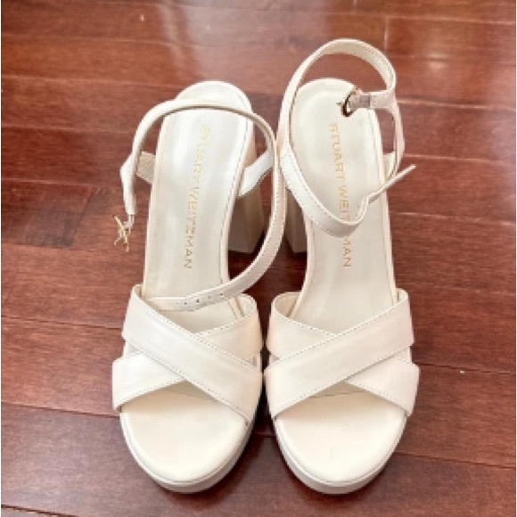 None Shoes - Stuart Weitzman Women's Chic Cream Sandals